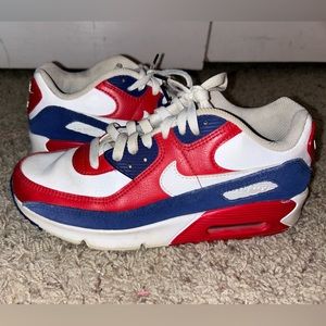 Youth air max’s